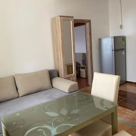 Szechenyi Apartment