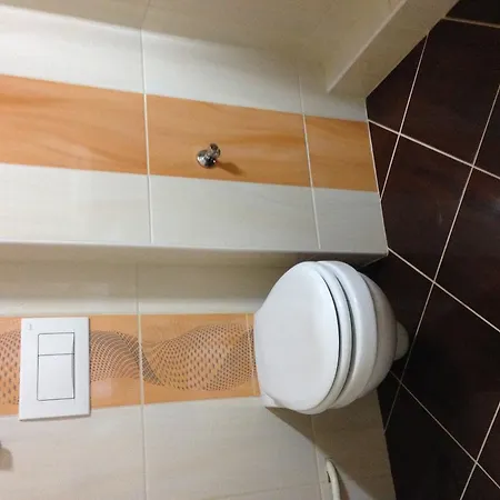 Szechenyi Apartment *